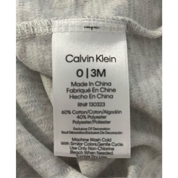 Bundle of 3 Footed Sleepers  Calvin Klein, Carter’s And Simple Joys  Size 0-3 m - Picture 5 of 9